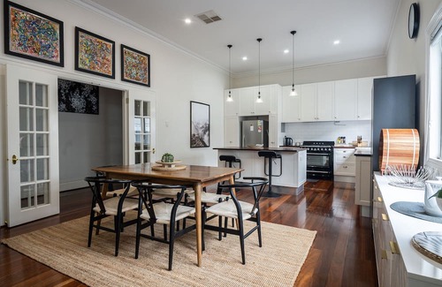 North Perth House | Hyde Seek Parkside Family Stay