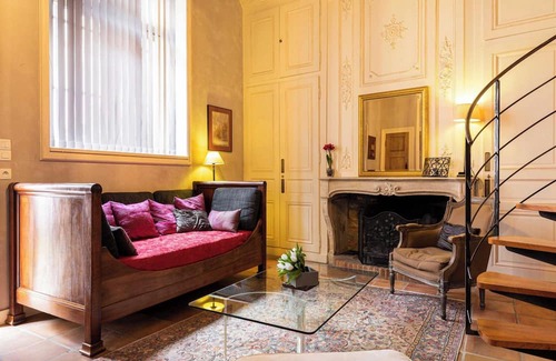 Old Lyon Apartment | Dify Tour Rose - Vieux Lyon