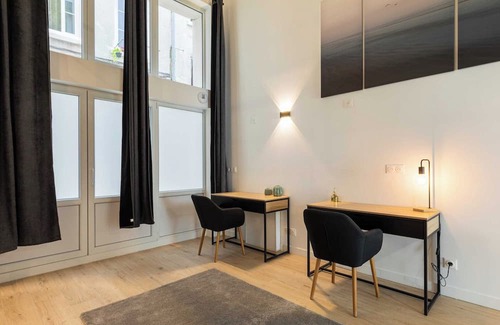 Lyon City Centre Apartment | Dify Mazenod - Prefecture
