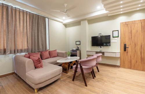 Allahabad Hotel | Treebo Premium Gateway Triveni