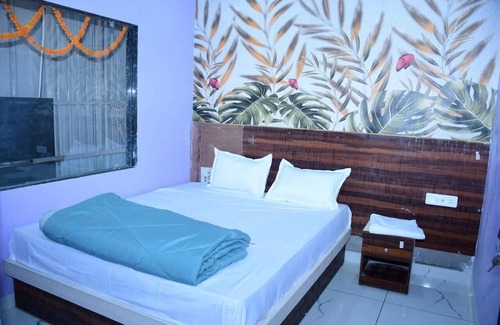 Khatu Hotel | Madhav Palace