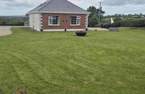 Mullagh Cottage | Tranquil Cottage Retreat in Kells, Leitrim