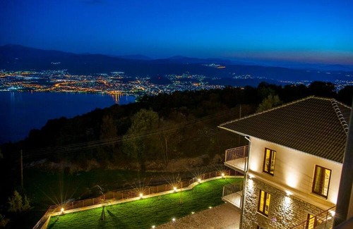 Ligiades Apartment | Arktos Hotel Junior Suite With Stunning Views