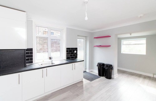 Portswood House | Osborne Road Guest House Room 2