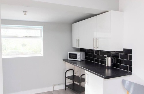 Portswood House | Osborne Road Guest House Room 2