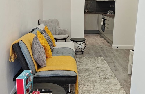 Leicester City Centre Apartment | Modern 1Br Sleeps3 - City Centre Location