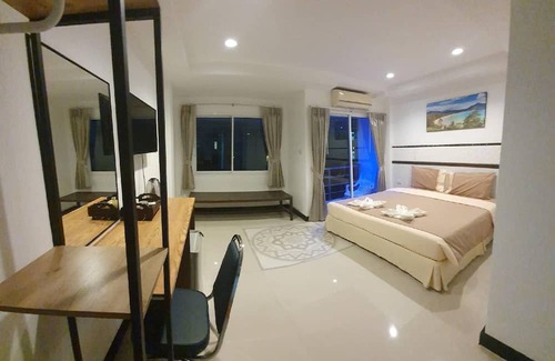 Patong Apartment | Athome Hotel Nanai 8