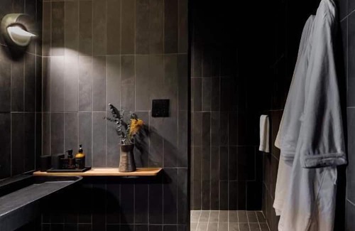 Griffintown Hotel | Maison Grinder
