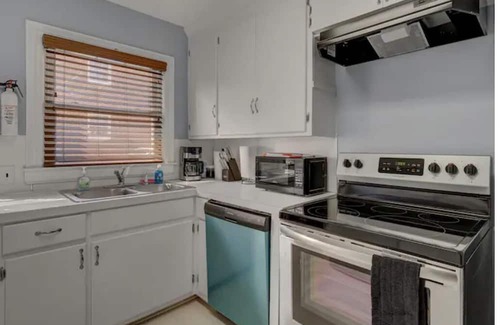 Durham Apartment | Buchanan 1br At Duke East Campus 1 Bedroom Apts by Quantum Suites