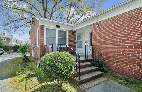 Durham Apartment | Buchanan 2br At Duke East Campus 2 Bedroom Apts by Quantum Suites