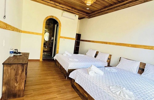 Ninh Hai Hotel | Mr Hong Tranquil Homestay Vinh Hy