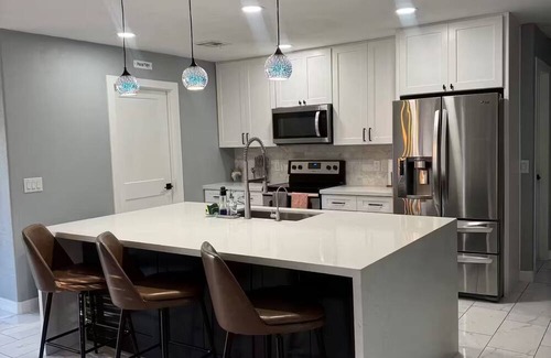 Canyon Trails House | Cozy Remodeled Homenn