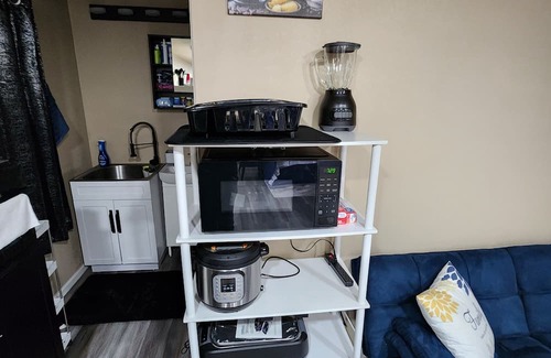 Dupont Apartment | Chic basement studio; private entrance in Aurora by the Gaylord hotel/Airport