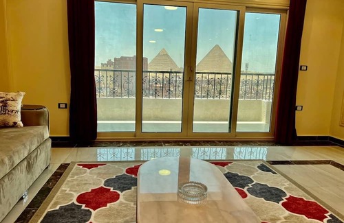 Al Haram Apartment | Egypt as never seen before