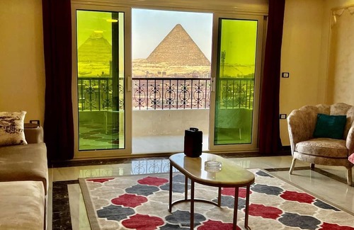 Al Haram Apartment | Egypt as never seen before