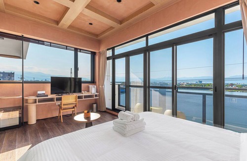 Wujie Bed & Breakfast | Between River and Sea
