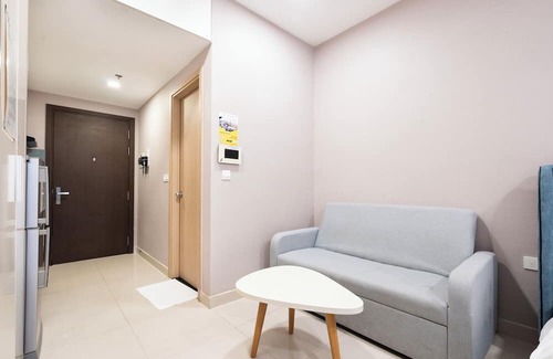 Phuong 8 Apartment | Refined Saigon - Terra Royal Apartment
