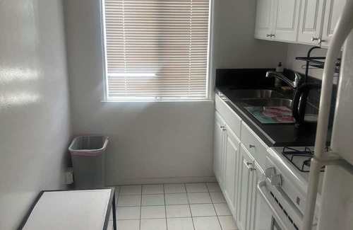 Downtown Apartment | Enchanting studio apartment in Santa Monica