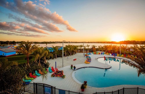 Cypress Gardens House | Beach Retreat Bungalow: Family Joy, LEGO Surprises, Steps from the Waterpark