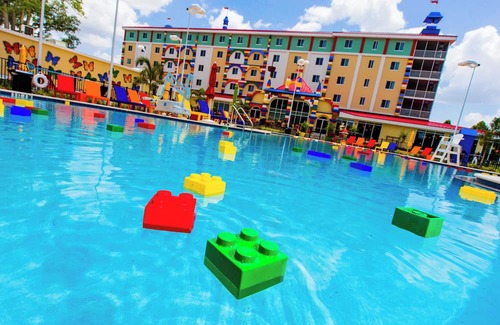 Cypress Gardens House | Theme Park at your Door Steps | Near Lake Dexter | Waterpark and Pool Access