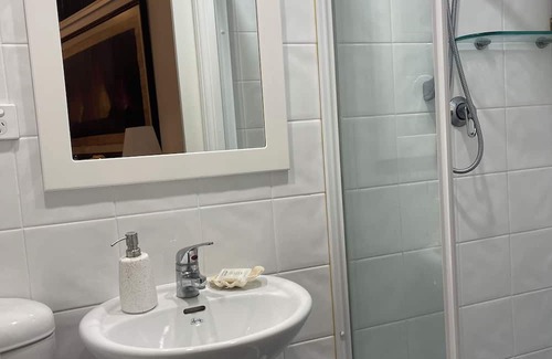 Manly Apartment | Private Guest Bedroom with ensuite and courtyard