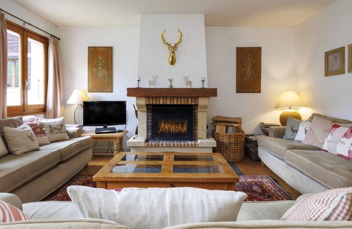 Morzine Ski Chalet | Alptitude Chalet Moulins - spacious chalet in a great location
