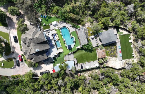 Long Canyon House | NEW! Oasis at the Cove! 7 AC! Sleeps up to 12!