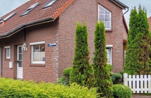 Norddeich Boat Rental | Jollenweg 17 Comfortable holiday residence