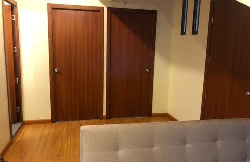 Cuenca Apartment | Acogedor Depart. con WiFi en la encantadora Cuenca,2 habitaciones full amoblado
