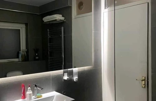 Balham Apartment | Fern Cozy Apartment 5 Free Wifi Parking
