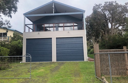 Walkerville House | A quiet place to come and relax close to the beach