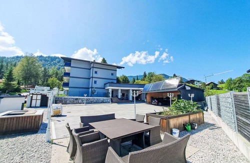 Steinberg am Rofan Apartment | Nice apartment for 10 guests with WIFI, patio, pets allowed and parking