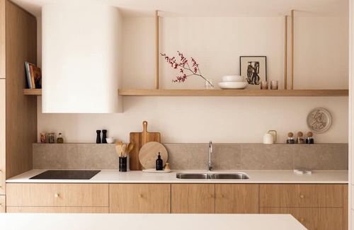 North Adelaide House | Studio Loft. One. ~ Inner-city Designer Loft & Roof Terrace