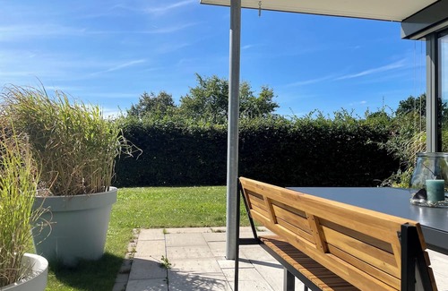 Blaustein Apartment | Traumhafte Ferienwohnung Blaustein-panorama - neu und mit Eigenem Garten!