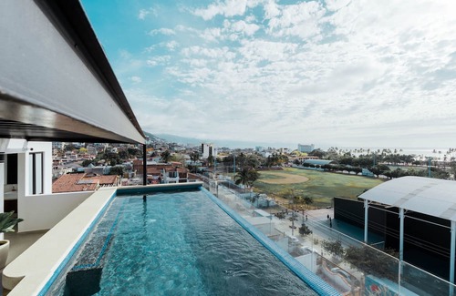 Lazaro Cardenas Apartment | Luxury Apartment in the heart of Vallarta