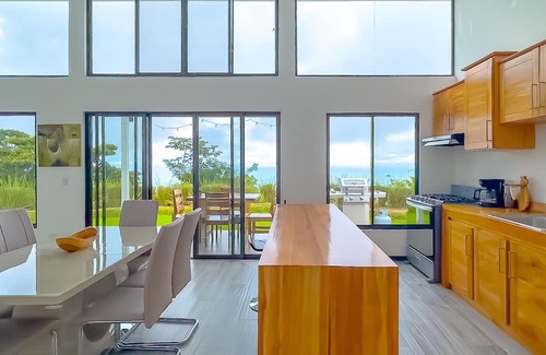 Ballena Villa | Casa Lapa