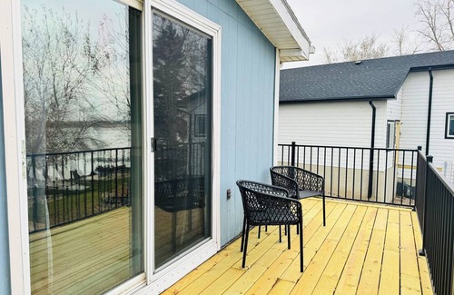 Aberdeen House | 3 Bedroom Home at Richmond Lake on the Water
