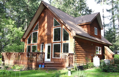 Anderson Island Cabin | Wildwood Vacation Retreat on Anderson Island