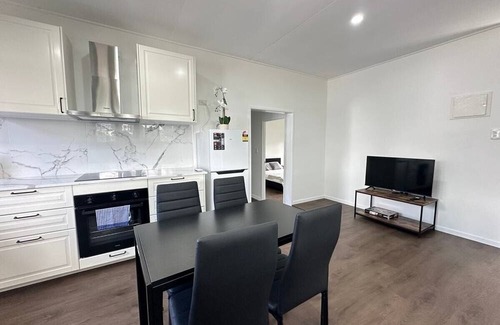 East Brisbane House | KozyGuru | East Brisbane | 2B HOUSE
