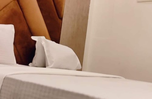 Aligarh Hotel | Shraddha hotel Aligarh