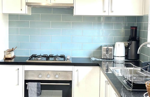 Blair Athol House | Charming Privateroom/ShareHouse/Netflix/ClosetoCity