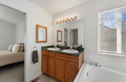 Fountain House | Fountain's Peaceful Home- 3BR