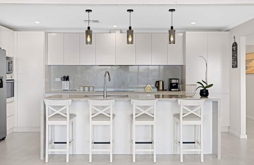 Buff Point House | Stylish Lakefront Tranquillity- Kayaks