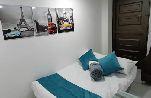 Guayabal Apartment | Cozy 1-bedroom apartment in charming Itagüi with WiFi