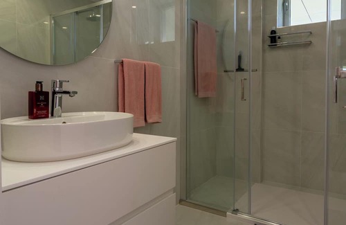 Barcelos Apartment | Gorgeous 3-bedroom apartment, utmost comfort & convenience at historic Barcelos.