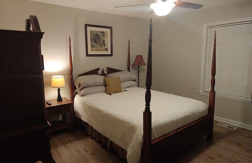 Lawrence County House | Charming 3-bedroom secluded house surrounded by trees with AC, 4 tvs and WiFi.