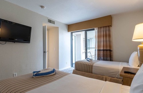 Baristo Resort | Luxury two bedroom and two bathroom unit with full amenities
