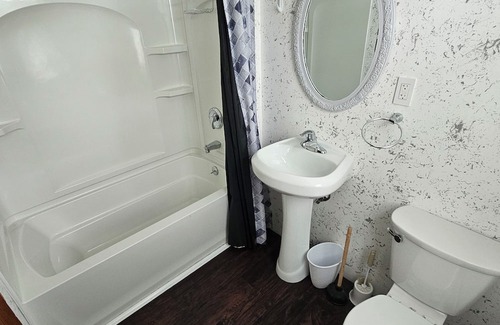 Rock Creek Other | The Farmhouse: peaceful, sunny breakfast room, wide outdoor porch, new ctrl HVAC