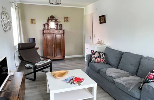 Salzhemmendorf Apartment | Freshly renovated "Buntspecht" vacation apartment for 2 people with a view of the Ith