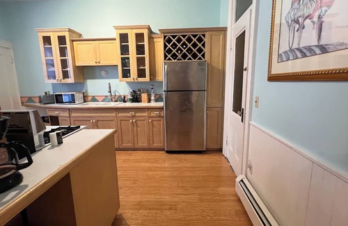 West End Apartment | Perfectly Located Portland Apartment!